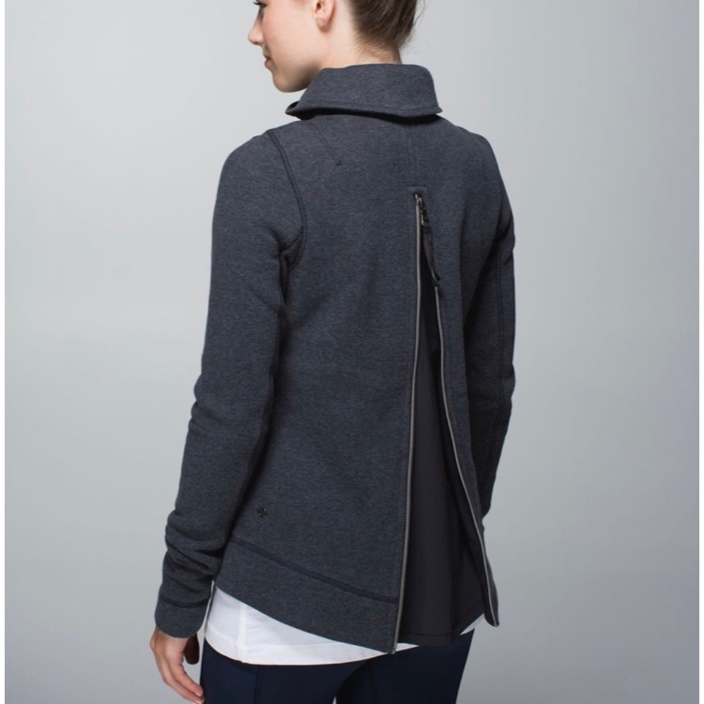 Lululemon En Route Jacket heathered black
